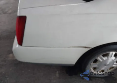 2005 Cadillac Deville Livery из США, поврежденный, VIN 1G6KD54Y05U238704